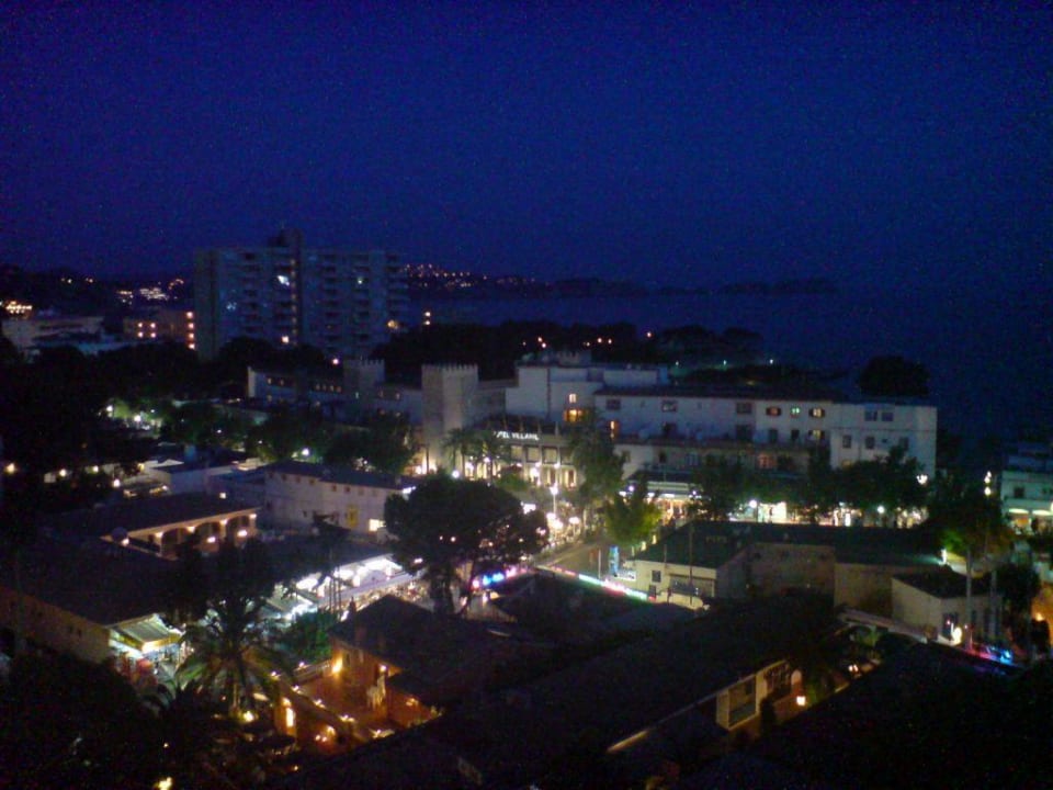 Paguera bei Nacht Valentin Reina Paguera