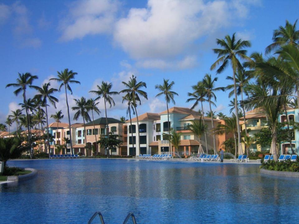 Pool Ocean Blue & Sand