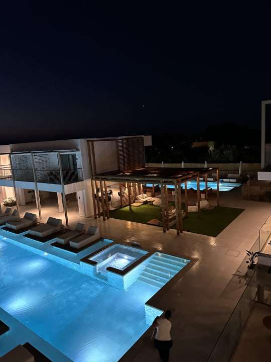 Pool Paralos Kyma Dunes