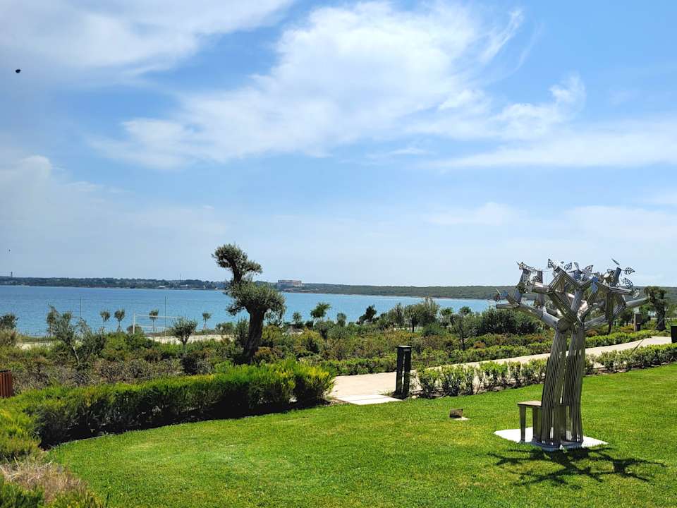 Gartenanlage Anda Barut Collection