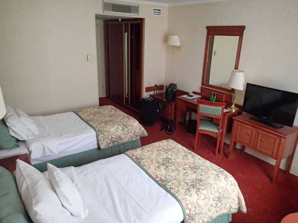 Standard Hotel Mazurkas