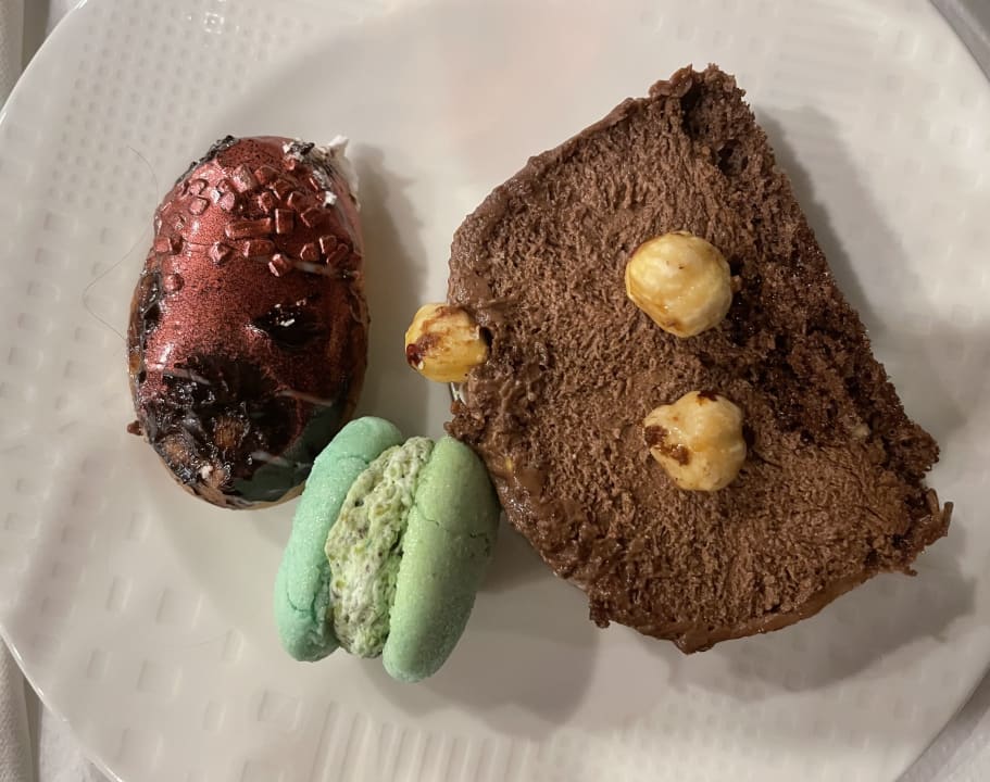 Gastro Atrium Prestige Thalasso Spa Resort & Villas