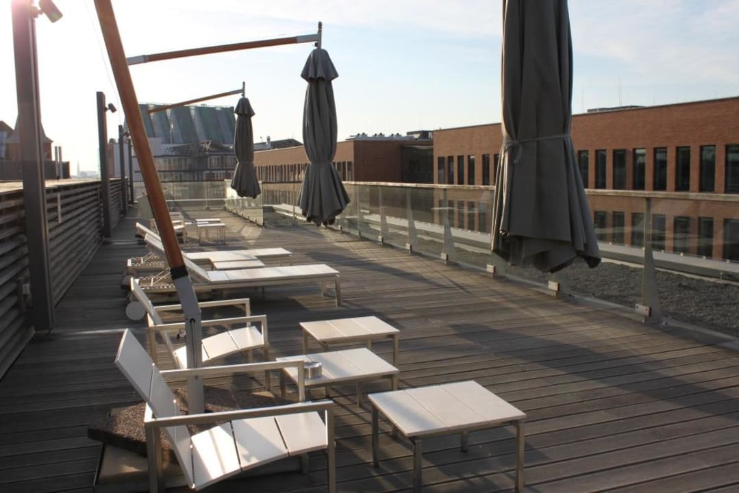 Terrasse im 6.Stock Clipper Boardinghouse Hamburg-Holzhafen