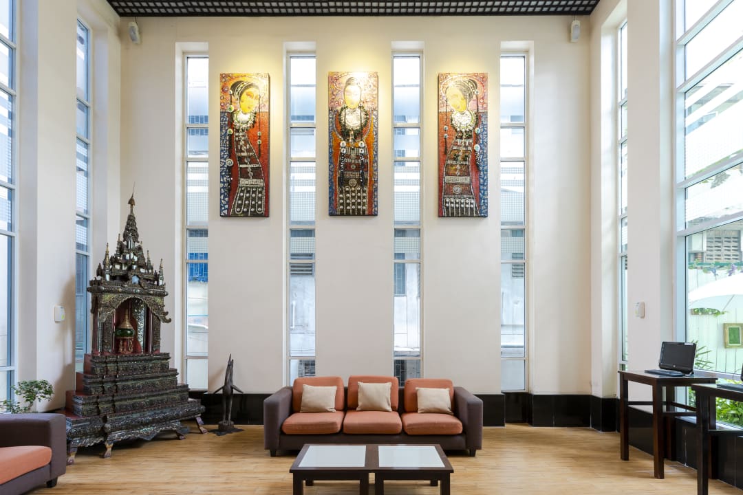 Lobby Pinnacle Lumpinee Park Hotel