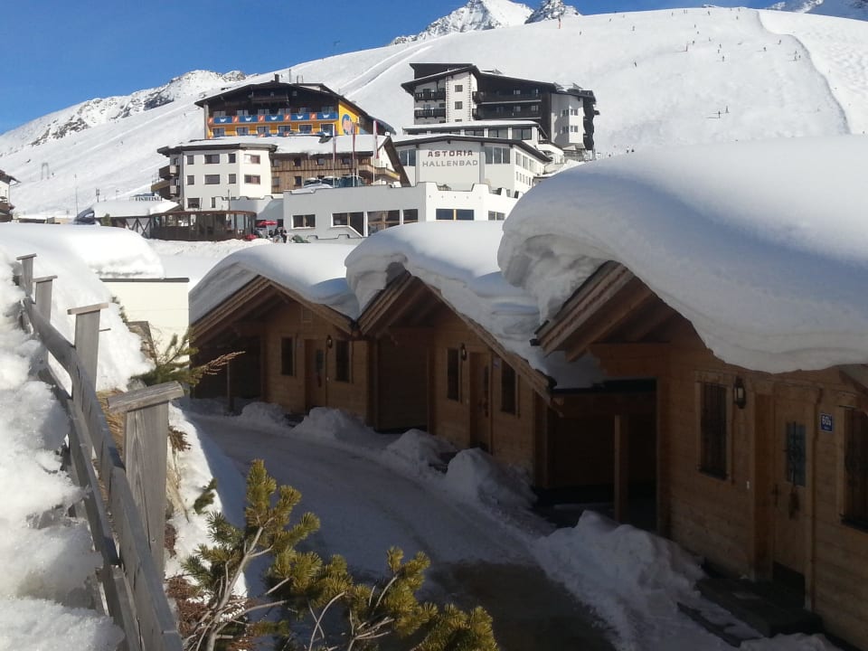 Das Hotel Astoria im Hintergrund VAYA Kühtai