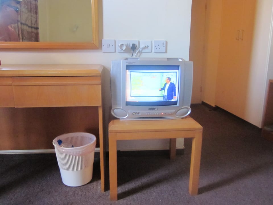 Микроскопический ТВ Hotel Harry's