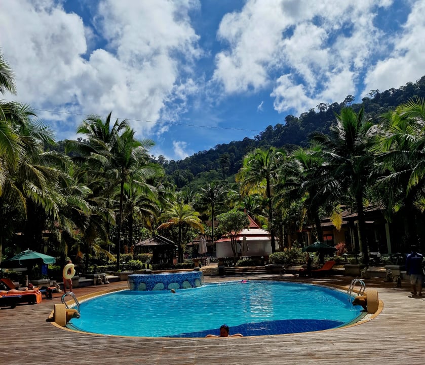 Pool Khao Lak Bayfront Resort