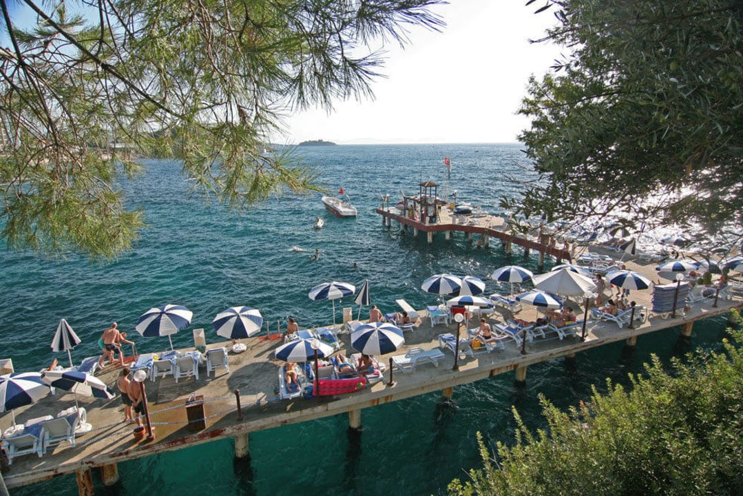 Badesteg Korumar Hotel De Luxe