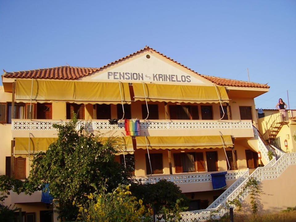 Außenansicht Hotel Krinellos