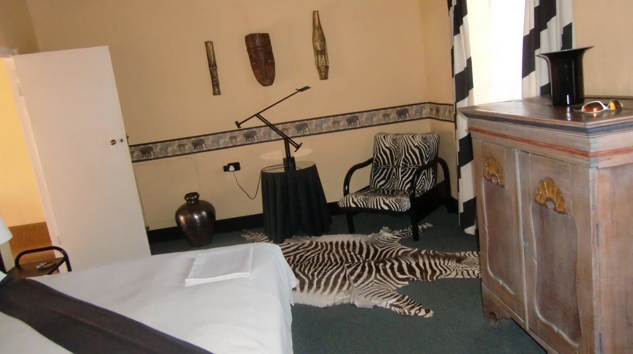 Zebra-Zimmer Squirrels Corner Gästehaus