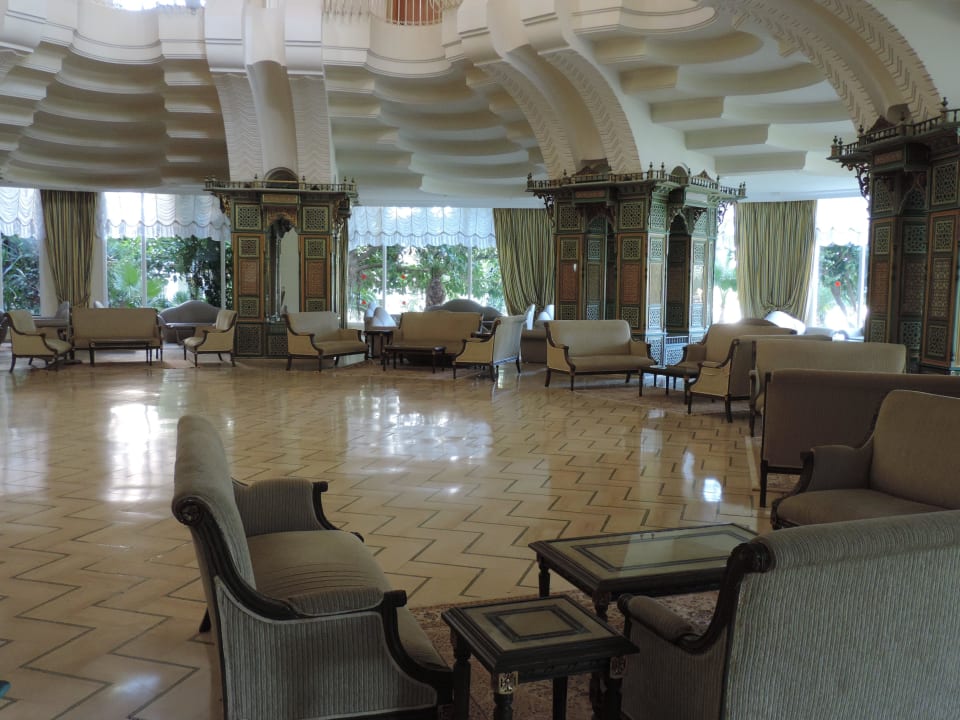 Aufenthaltsbereich in der Lobby Mahdia Beach & Aquapark