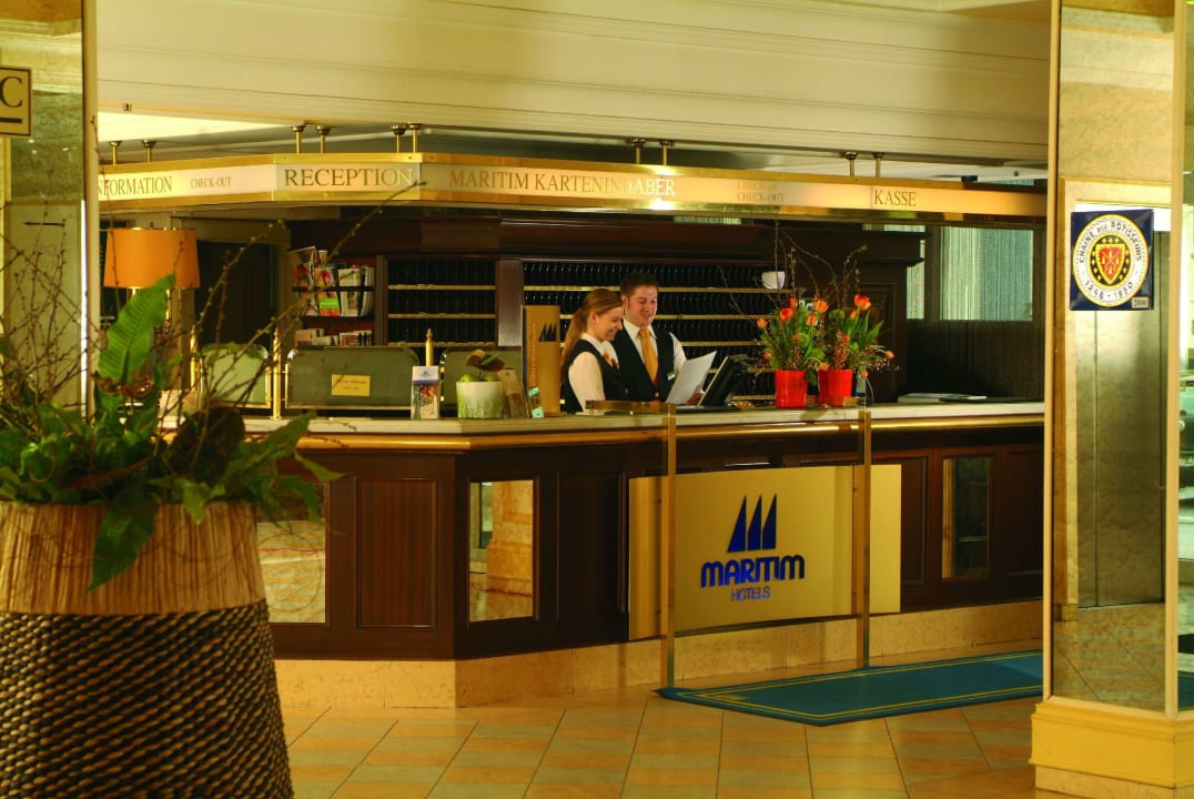 Lobby Maritim Hotel Würzburg