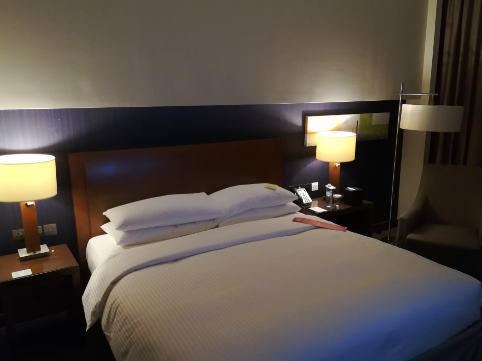 Zimmer Grand Millennium Al Wahda Abu Dhabi