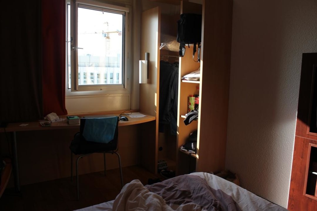 Zimmer mit Einbauschrank ibis Paris Porte D'Orleans