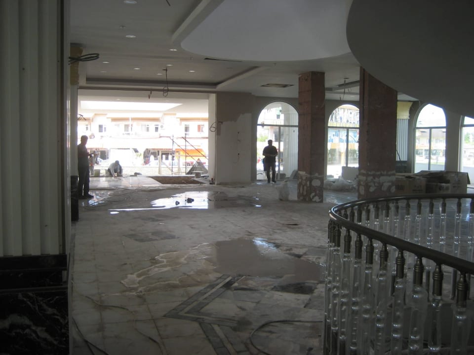 Hotel Palm World Side Resort & Spa