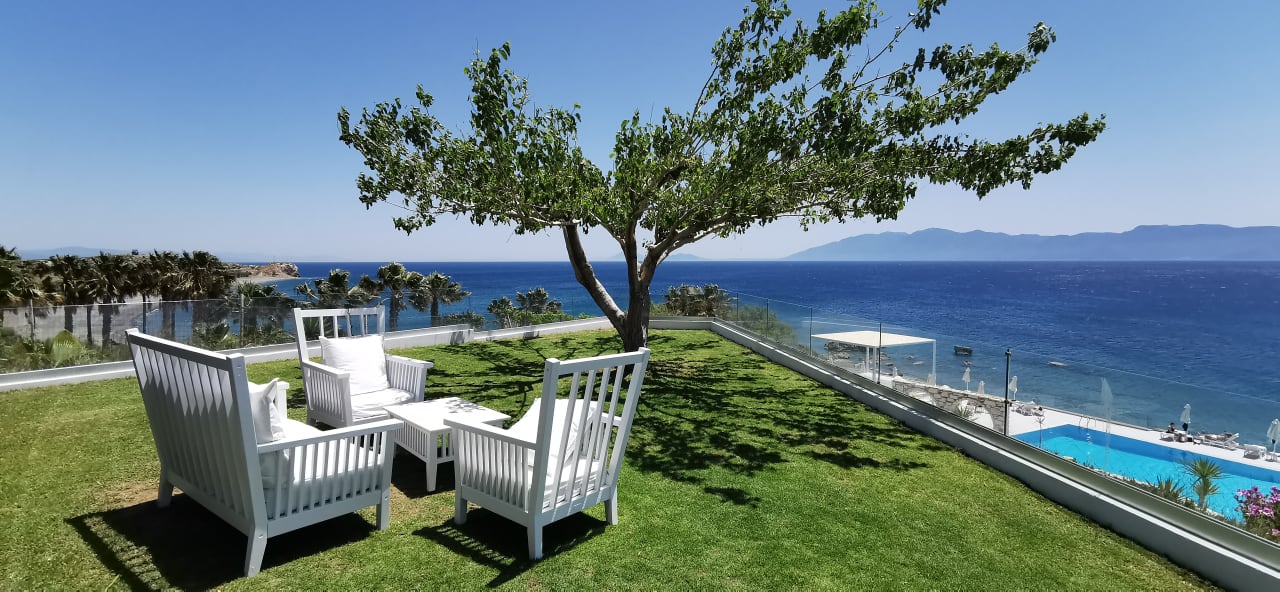 Ausblick Dimitra Beach Hotel & Suites