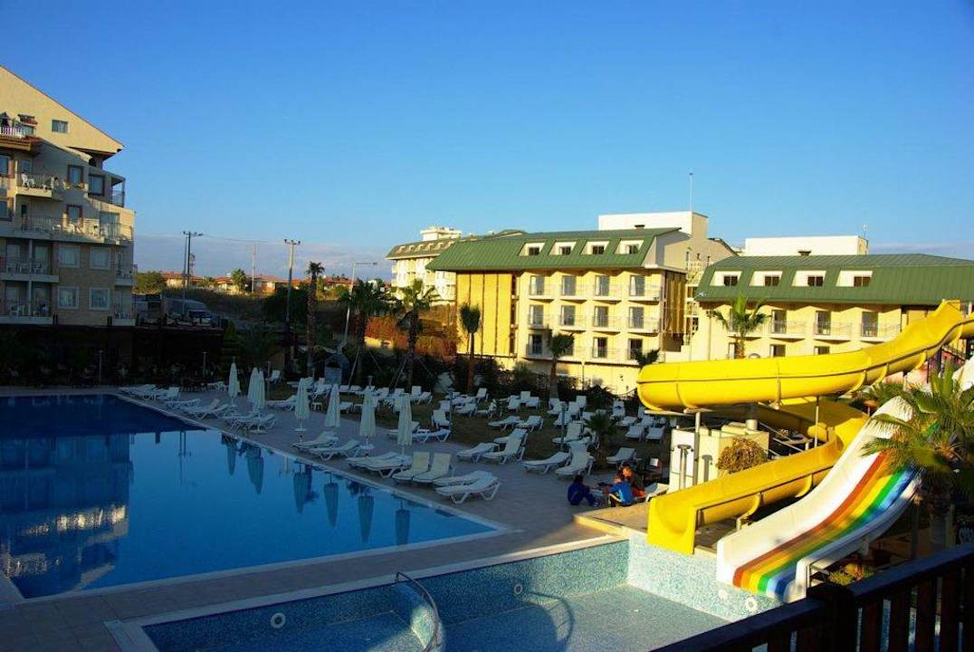 Stand am 12.12.2011 Side Aluna Hotel