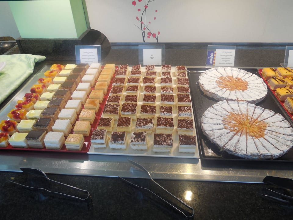 Lecker Aparthotel Ivory Playa