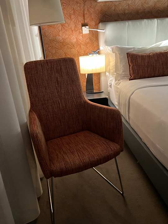 Zimmer Meliá Lisboa Aeroporto