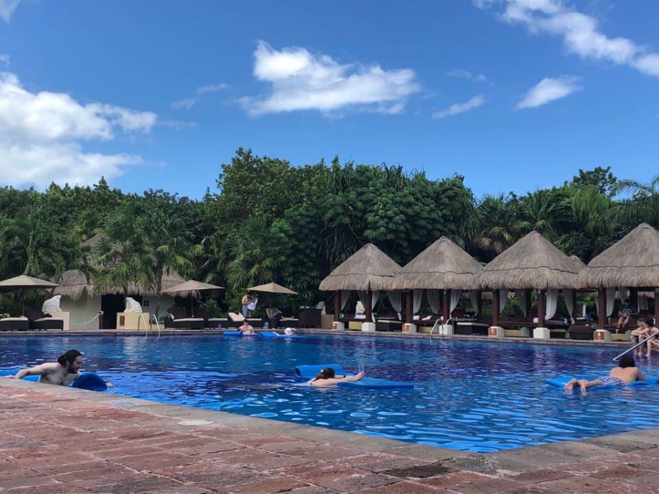 "Preferred Club (adults on..." Dreams Sapphire Resort & Spa (Puerto