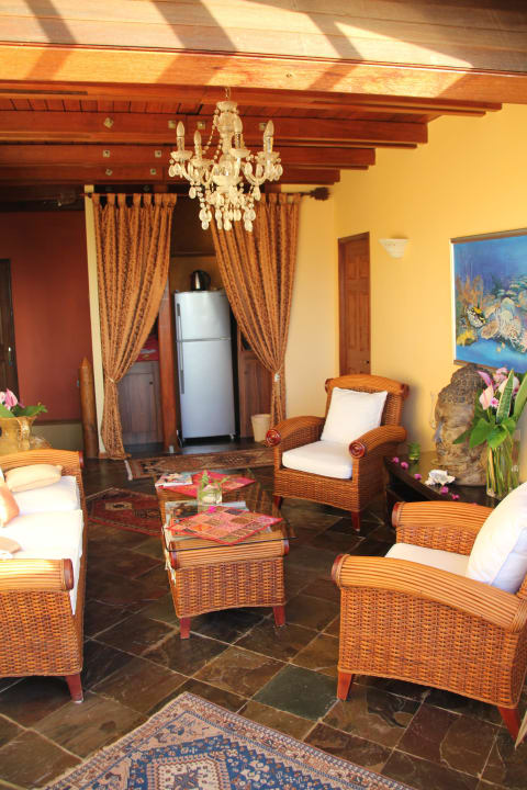 Aufenthaltsraum im oberen Stock Villa Seewoo