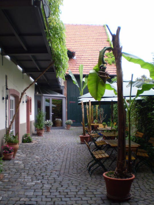 Innenhof Gästehaus Alter Winzerhof