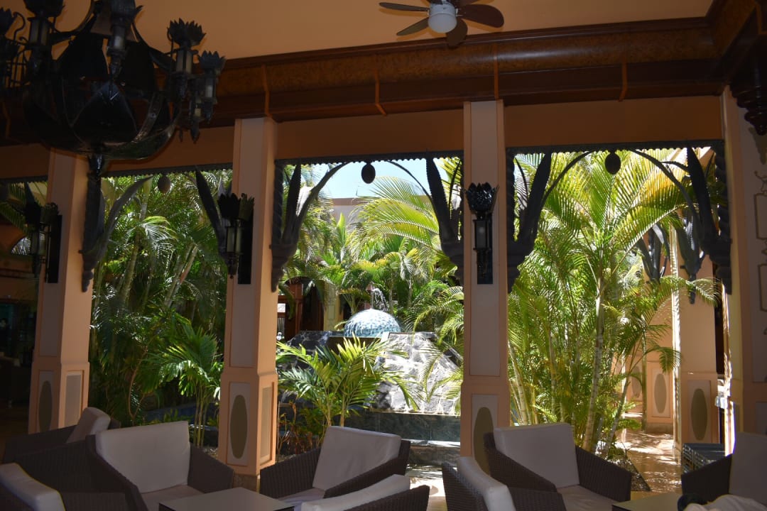 Lobby Hotel Riu Funana