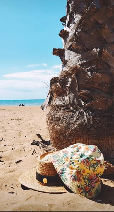 Strand Club Grand Aqua