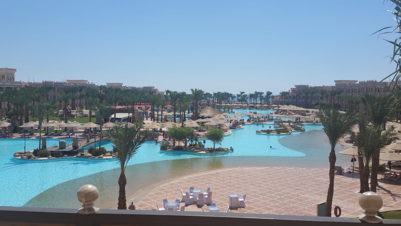 Poolanlage Pickalbatros Palace Resort