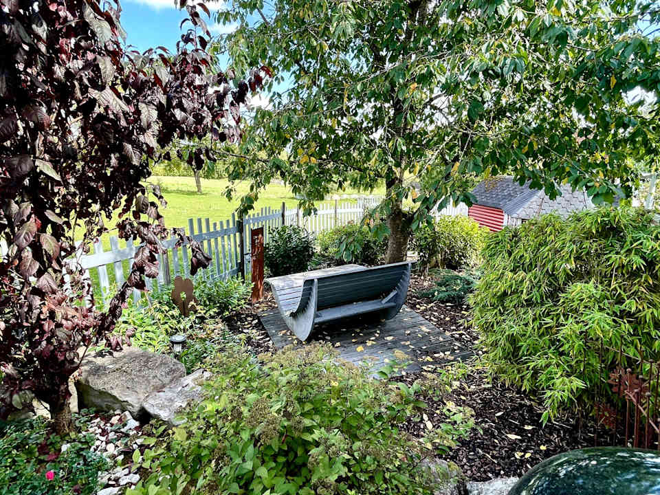 Gartenanlage Ferienhaus Annodazumol