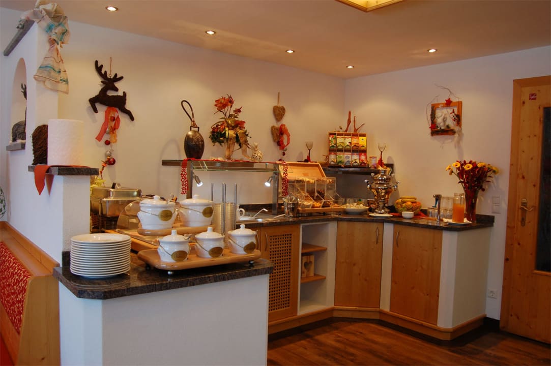 Frühstücksbuffet Pension Kristall