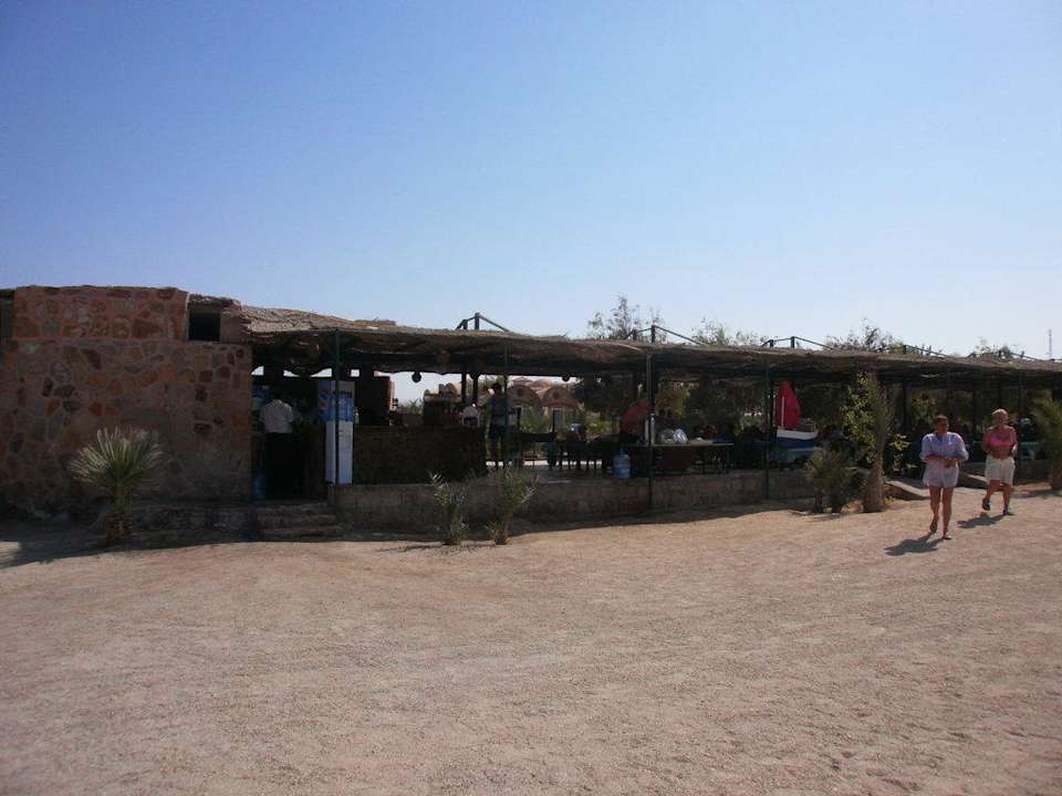 Restauracja przy plaży Pensée Royal Garden Beach Resort