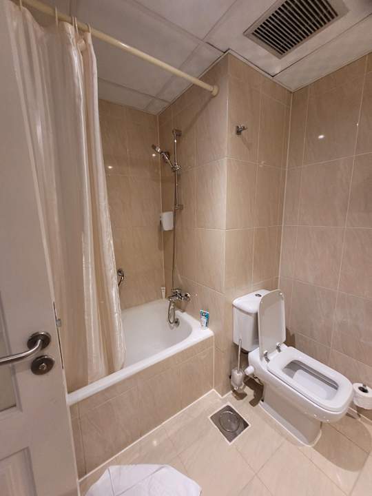 Zimmer Three Corners Happy Life Beach Resort