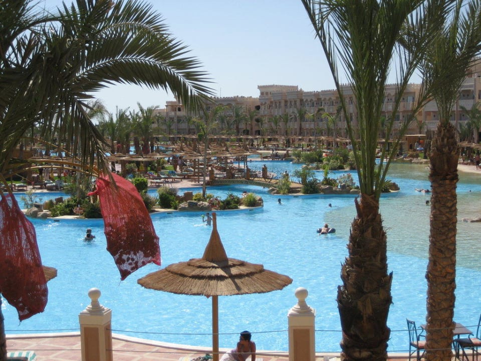 Non-active Pool Pickalbatros Palace Resort