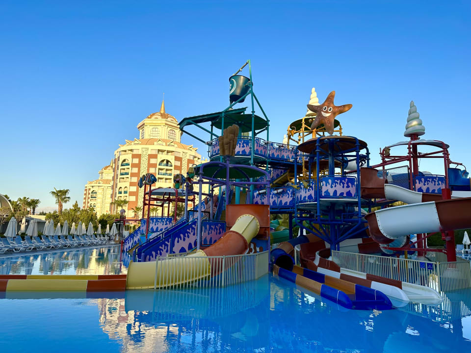 Pool Delphin BE Grand