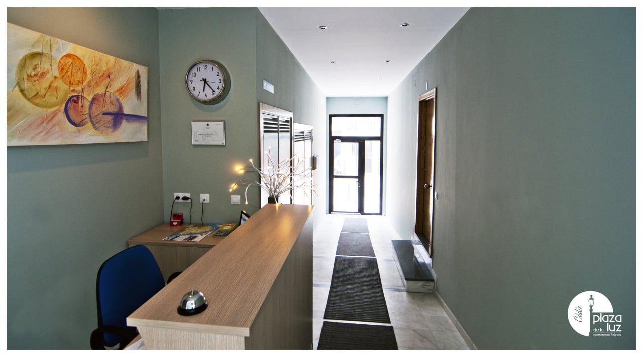 Recepción Apartments Plaza de la Luz Cádiz