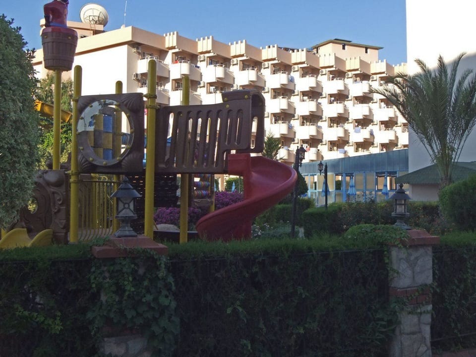 Kinderpark Lonicera Resort & Spa Hotel