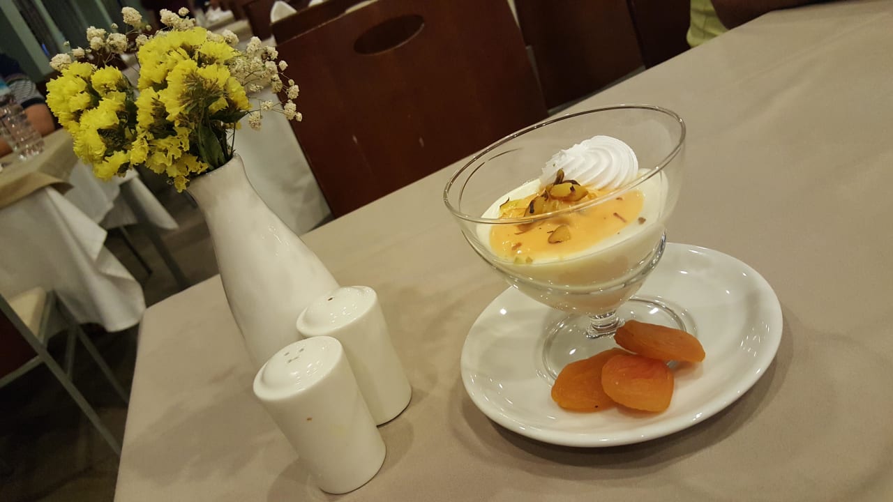 Lecker Limak Lara Deluxe Hotel & Resort