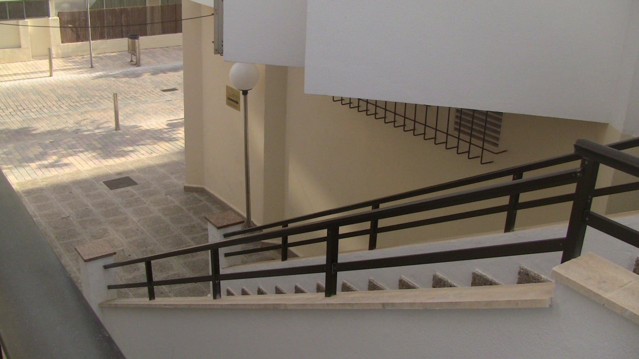 Treppe zur 1sten Etage R2 Cala Millor Beach Apartment