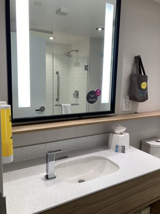 Zimmer Tru by Hilton Las Vegas Airport