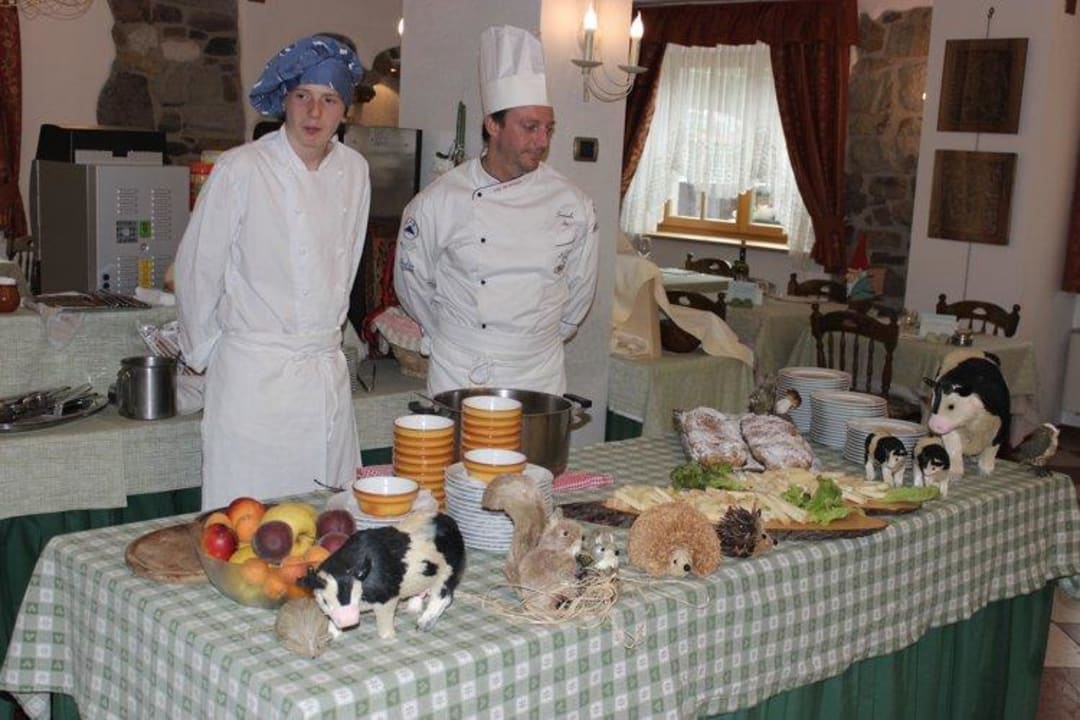 Servizio Cena a lume di Candela Hotel Rosalpina