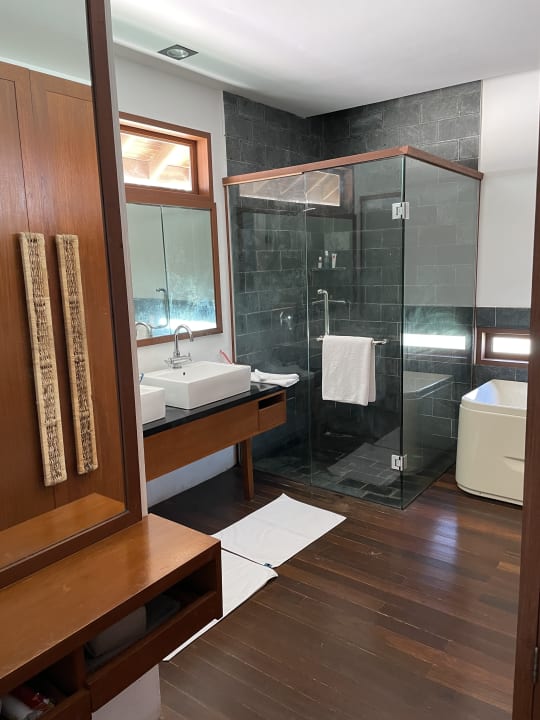 Zimmer Medhufushi Island Resort