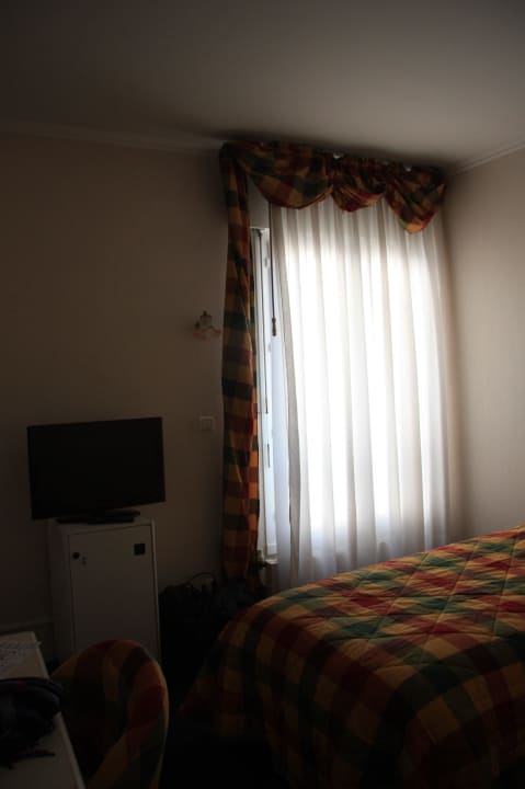 TV - nur Frz.  Hotel Biney