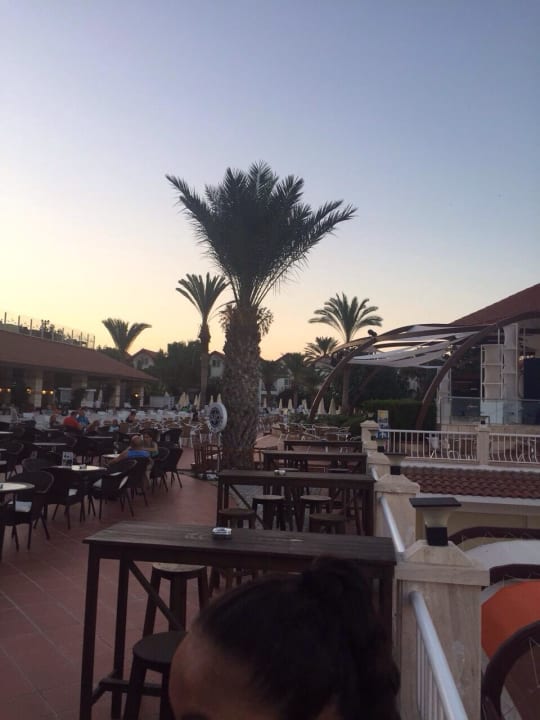 Draußen zum Sitzen Salamis Bay Conti Resort Hotel & Casino