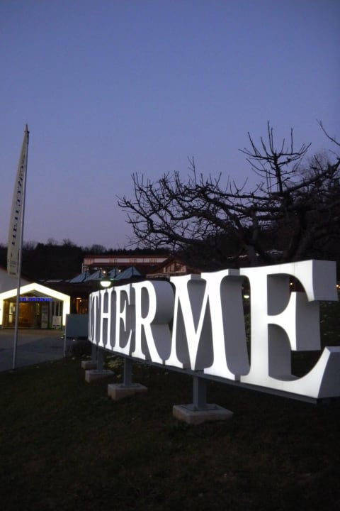 Eingangsbereich Heilthermen Resort Bad Waltersdorf