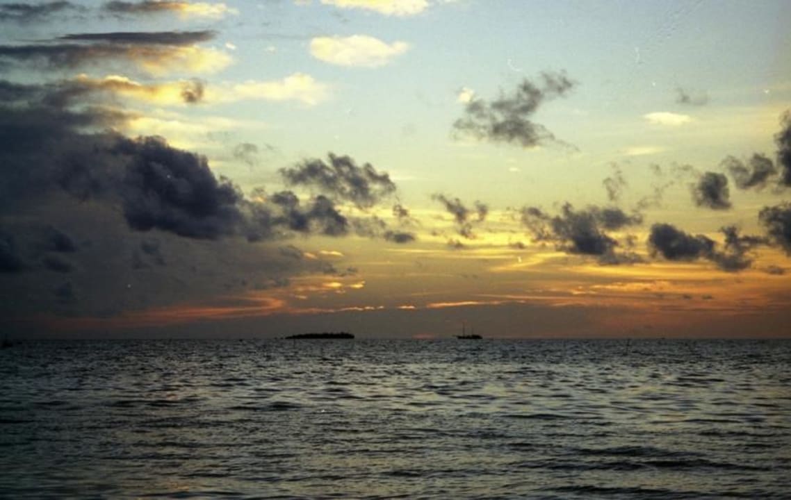 Meeru Sonnenuntergang Meeru Maldives Resort Island