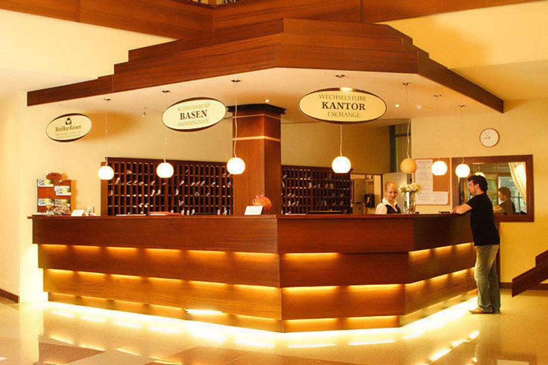 Recepcja Hotel Sandra Spa