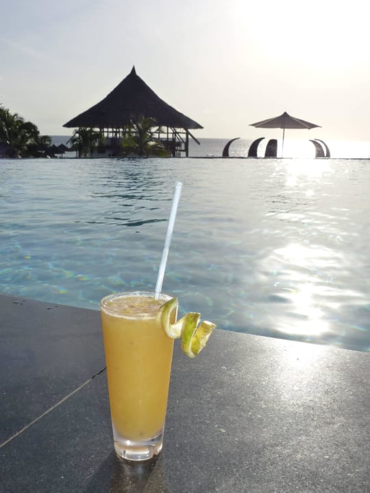 Einen Cocktail gefällig? Royal Zanzibar Beach Resort