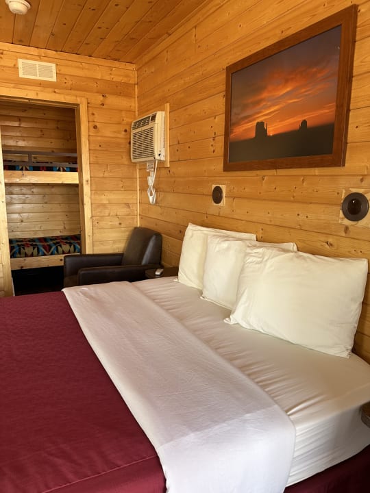 Zimmer The View Hotel