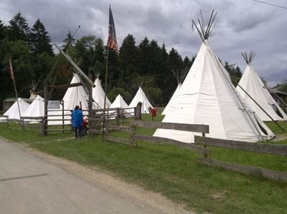 Die Tipis zum übernachten Ferienwohnungen Tipihof Sauldorf